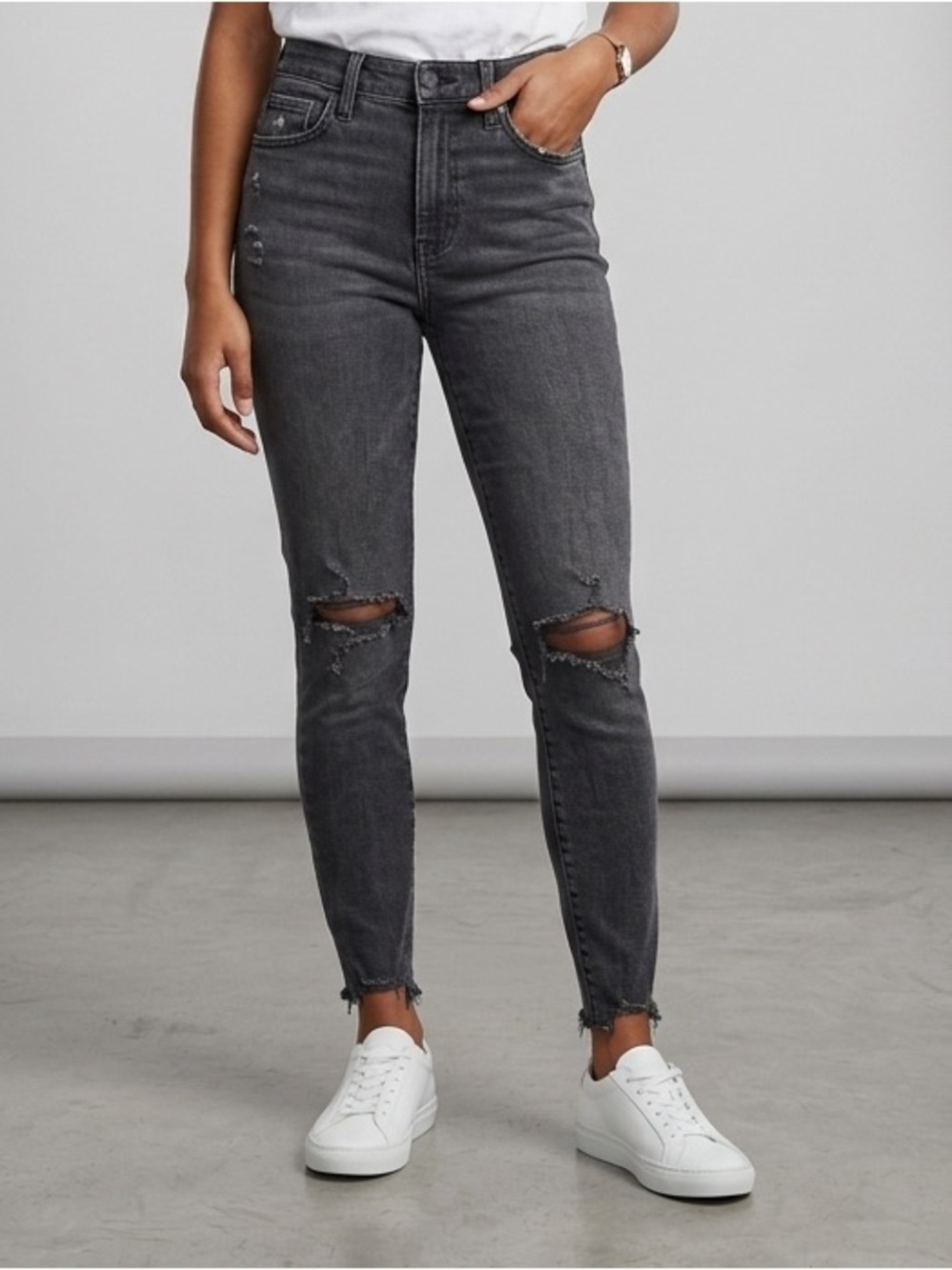 Madewell 9” High Riser Skinny Skinny Distressed Boho Jeans Size 25 Streetwear